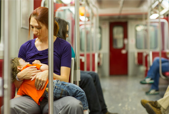Pros and Cons of Extended Breastfeeding